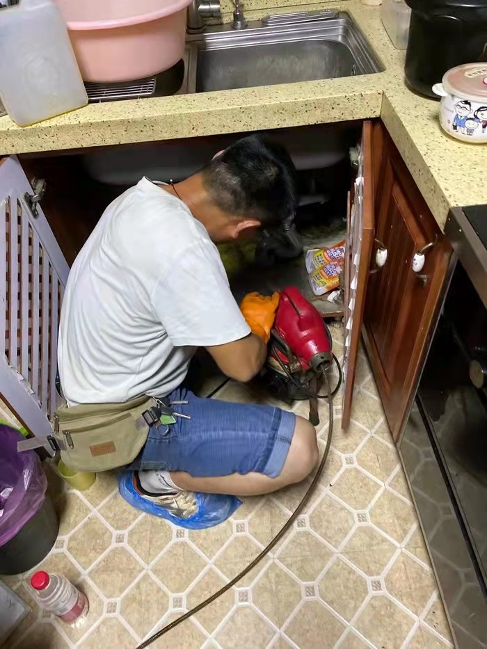 西双版纳通下水道